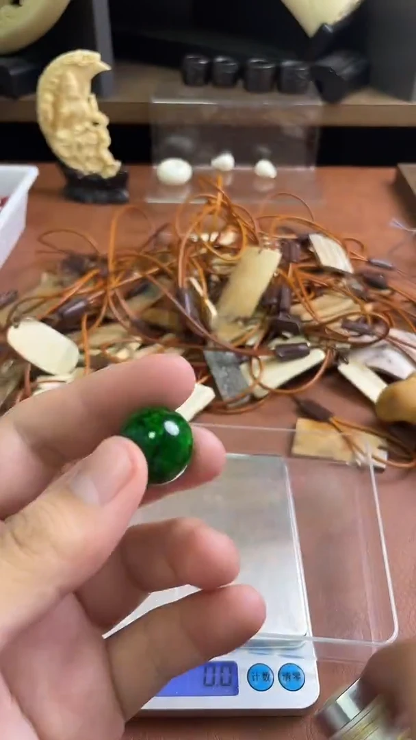 绿虬20mm圆珠+++++++++++++++