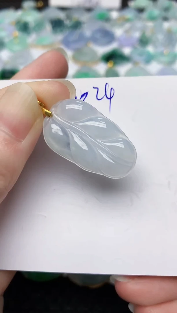 颈饰未镶嵌翡翠天然缅甸A货翡翠百元以上9元证书费自理