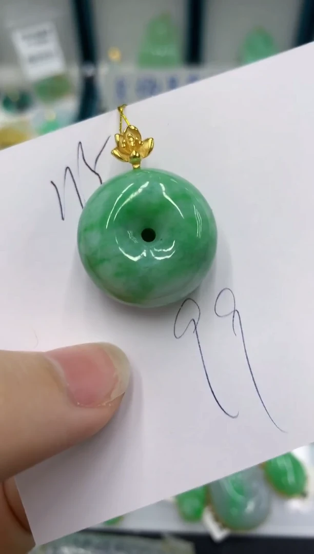 颈饰未镶嵌翡翠11111111111111