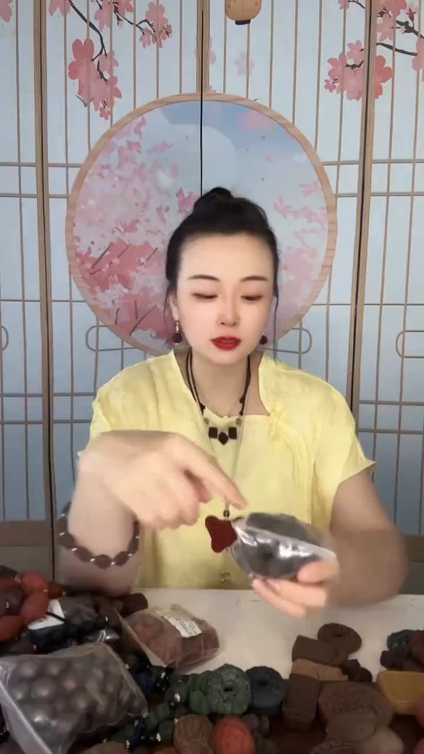 泥塑照顾肾散包珠（77）