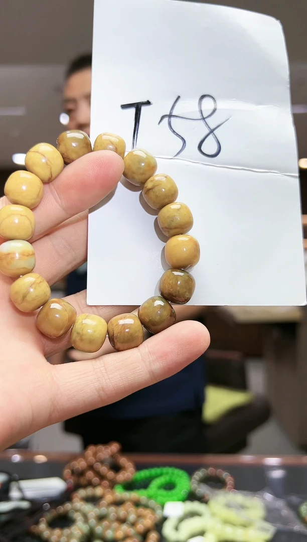 未镶嵌手链和田玉多样性发货其中发一