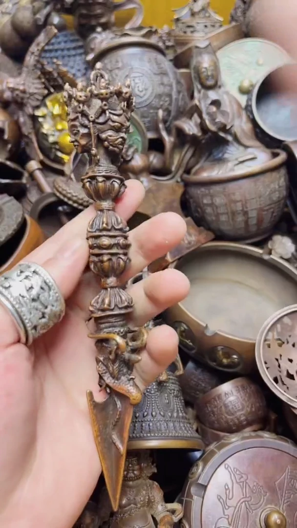 精美铜器  点击下单