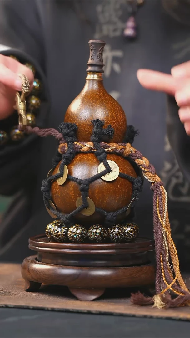 【闪购商品】YP153大漆酒葫芦不包手串及旋转底座