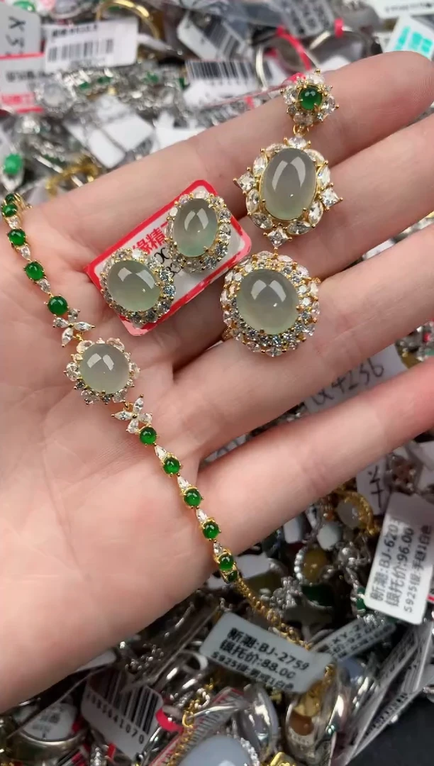 银S925镶嵌戒指翡翠4444----8