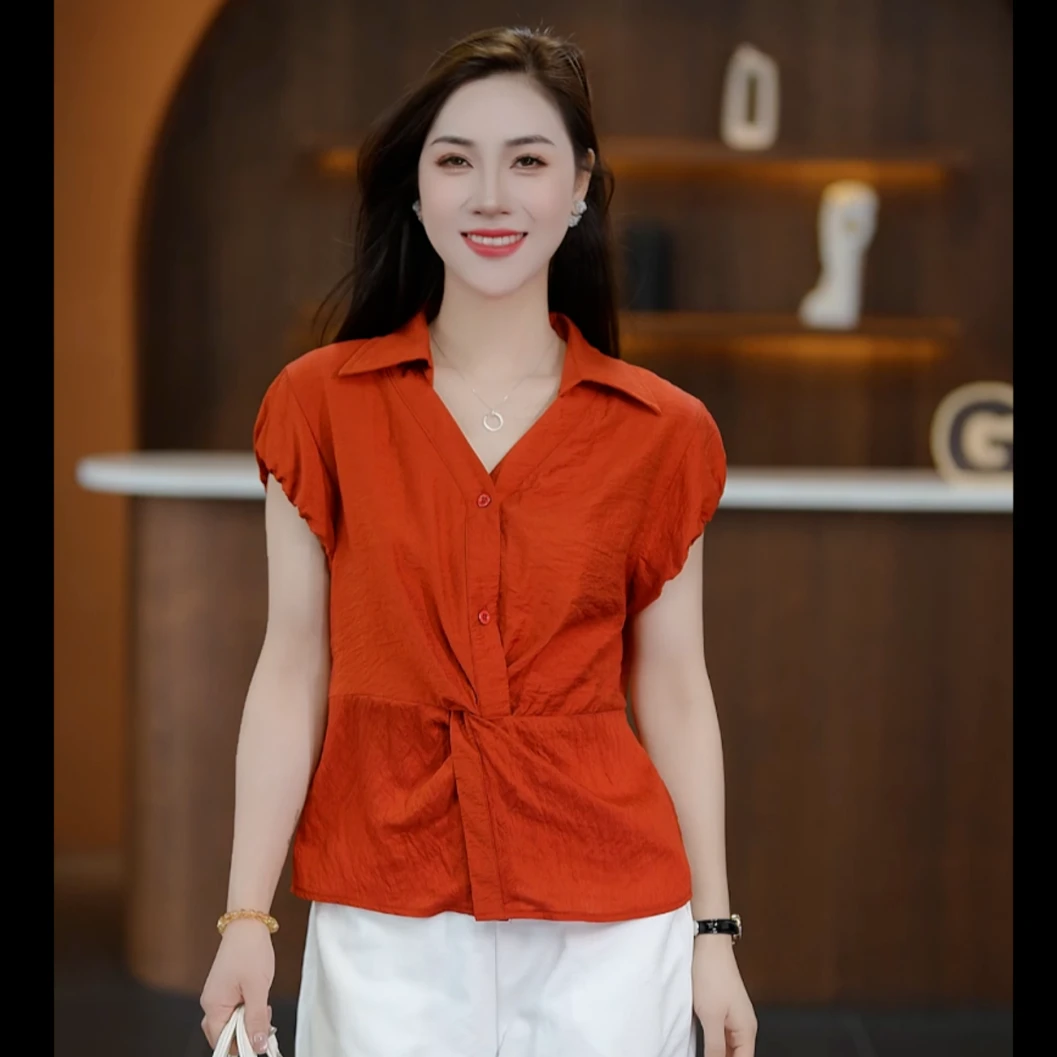 时尚短袖衬衫女2025夏季新款洋气显瘦小衫小个子百搭减龄扭结上衣