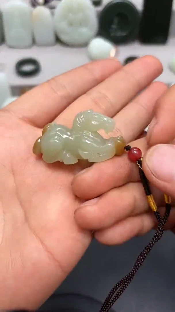 【闪购商品】和田玉颈饰未镶嵌.