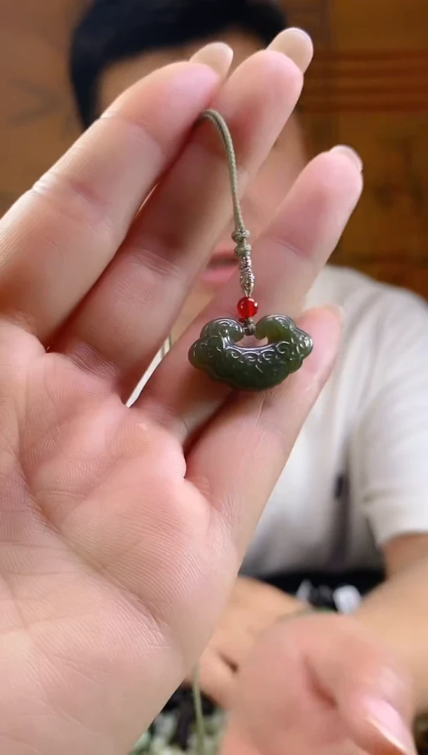 和田玉未镶嵌颈饰多样性发货，拍一发一
