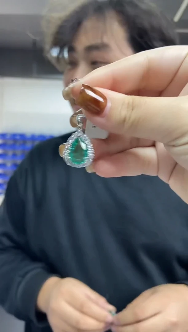 【闪购商品】碧玺吊坠(不含链)未镶嵌多样性发其一颜色微差