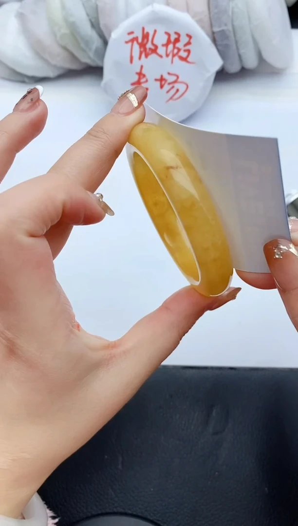 【闪购商品】石英质玉手镯未镶嵌17+54/55