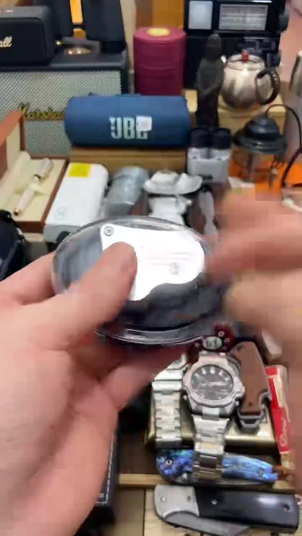 瓷片闪购商品  如图所示