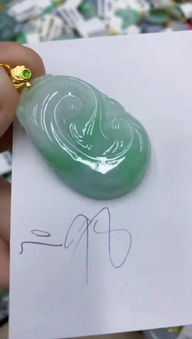 颈饰未镶嵌翡翠11111111111