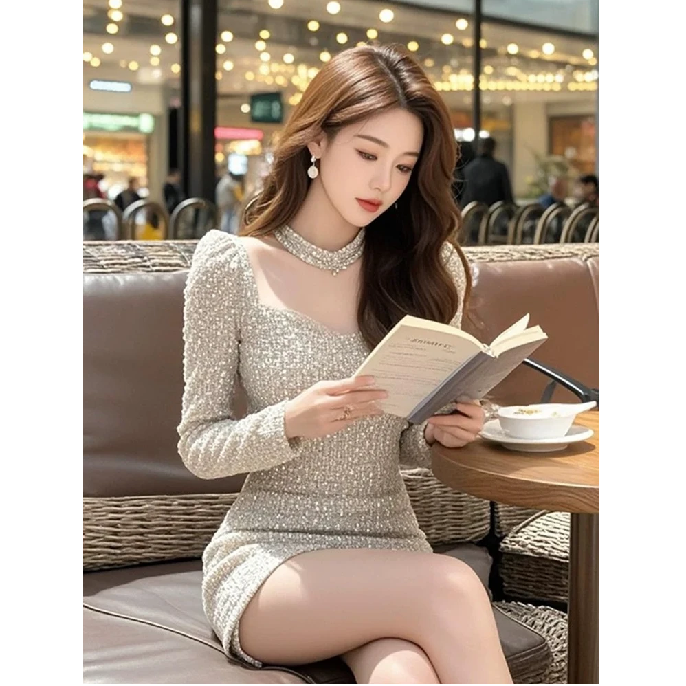 法式重工细闪方领挂脖长袖连衣裙女轻奢气质千金感收腰显瘦包臀裙