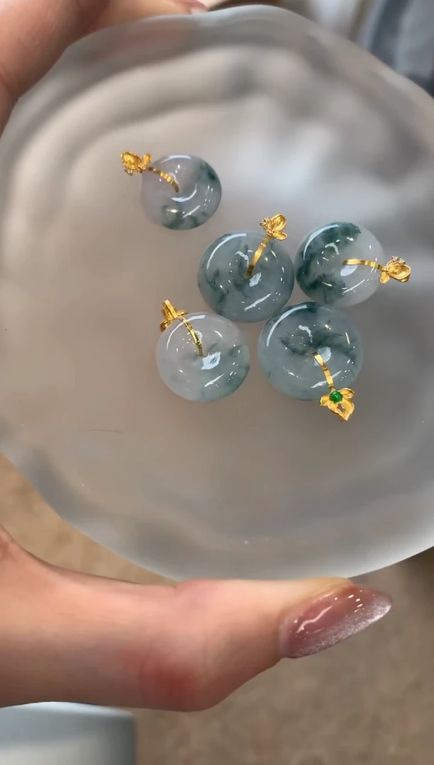 翡翠18K金镶嵌吊坠(不含链)平安扣 多样性发货1件