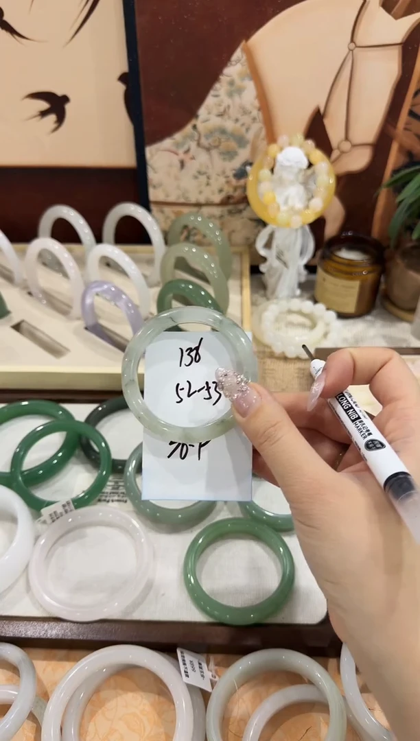 未镶嵌手镯石英质玉136//52-53