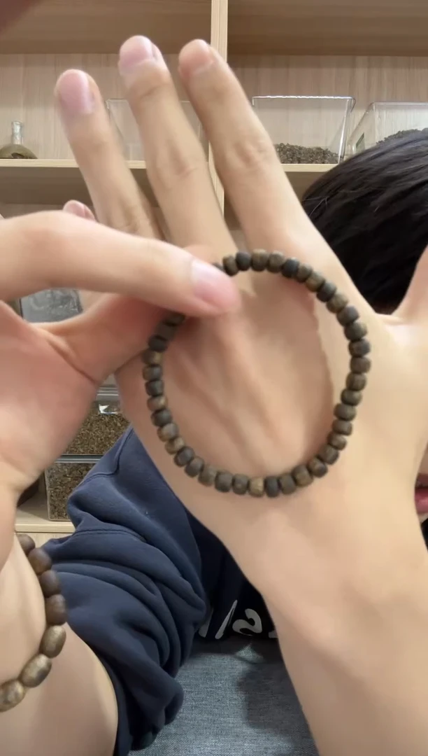 【闪购商品】沉香手串05沉水算盘珠单圈4克+ 多样性发其一