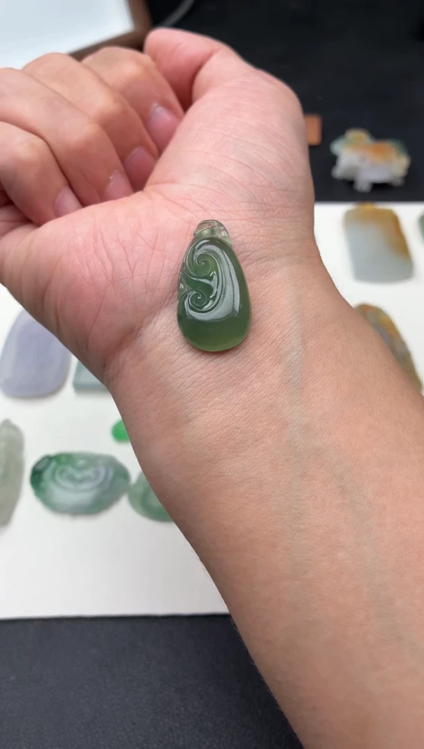 未镶嵌定制翡翠翡翠