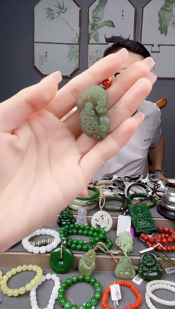 颈饰未镶嵌和田玉多样性发货拍一单发一个