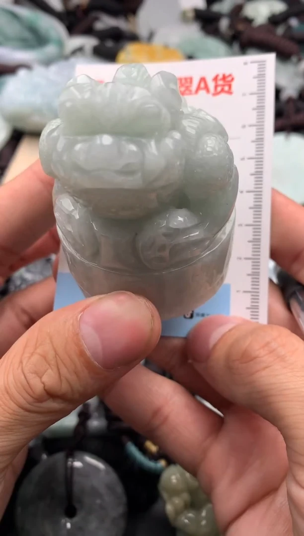 【闪购商品】翡翠吊坠(不含链)未镶嵌1
