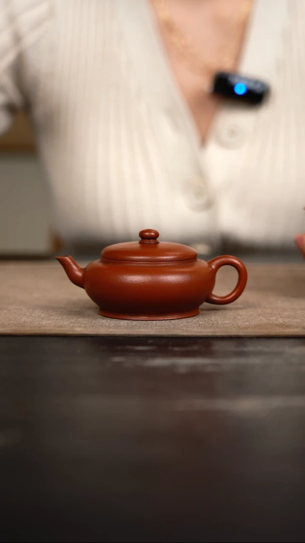 茶壶紫砂老朱泥扁梨形