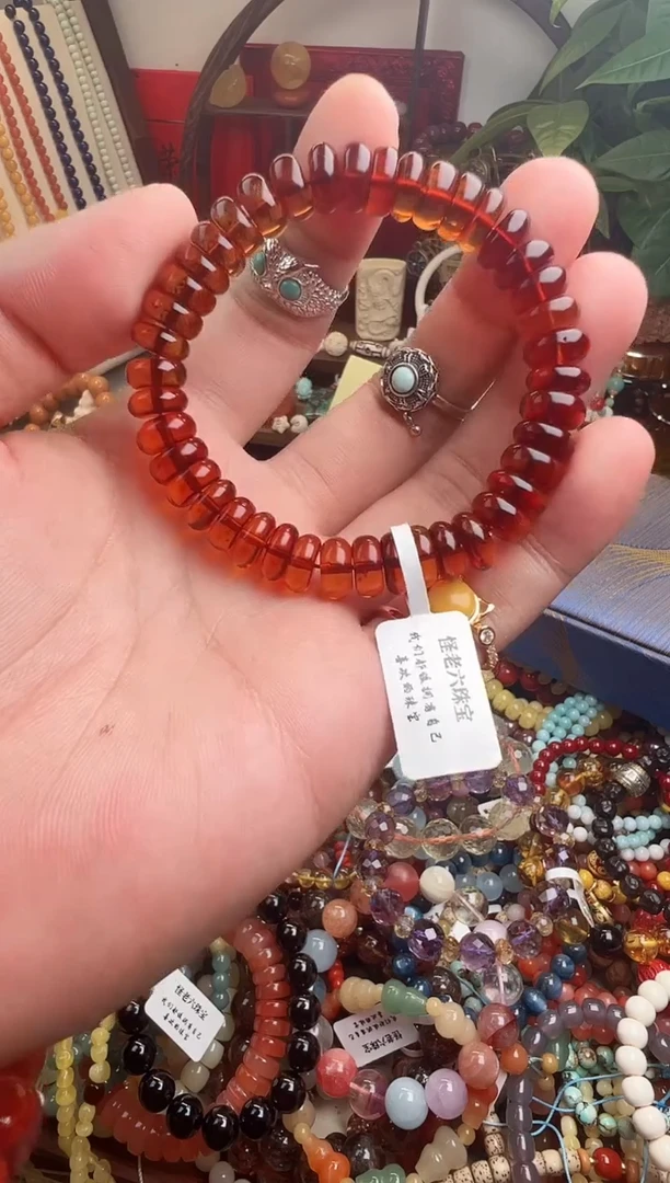 手链血珀未镶嵌安*满一物一件）003800