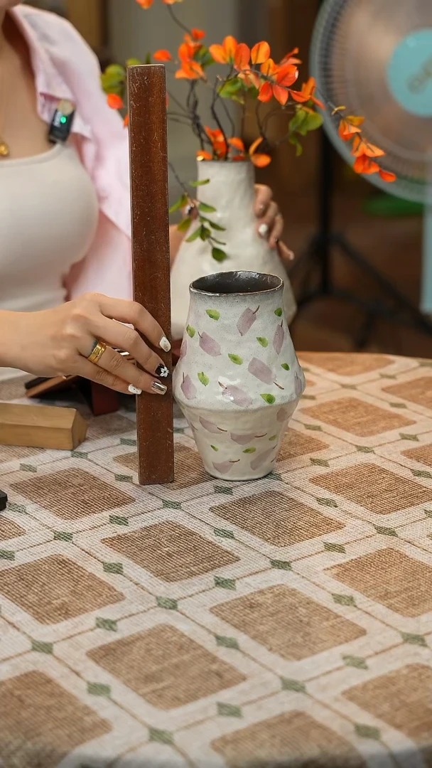 景德镇手工陶瓷花器【微瑕介意勿拍】