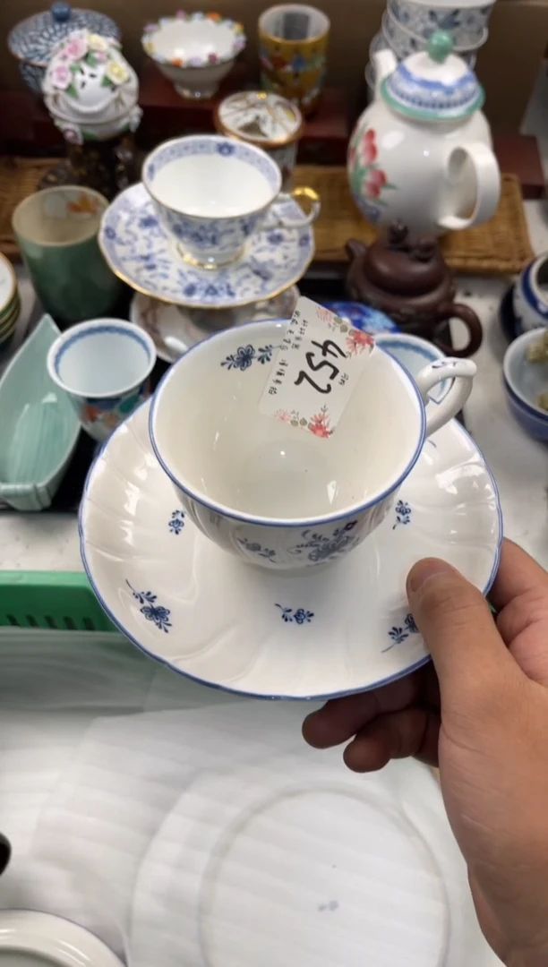 小**?店铺名称 轩轩瓷器 闪购类型 定向 小尾巴