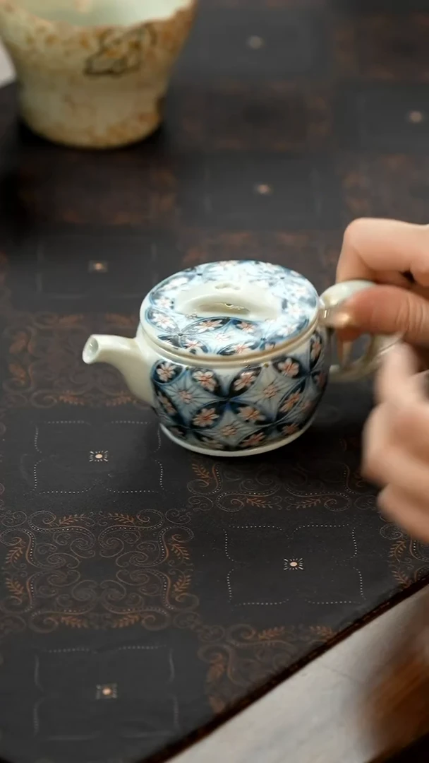 11留器茶斋高货瓷器@@LQ0287