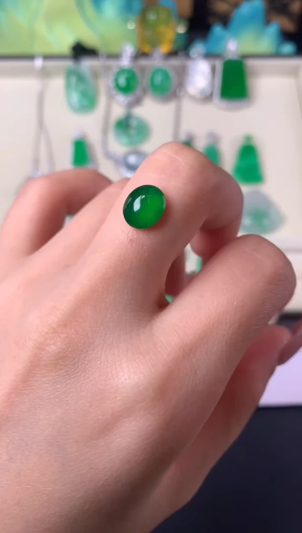 未镶嵌定制翡翠裸石（镶嵌定制）