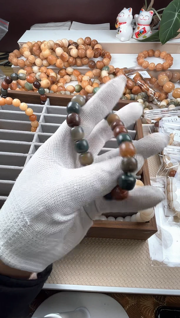 【闪购商品】菩提根/象牙果吊坠c122 卡10瑕疵