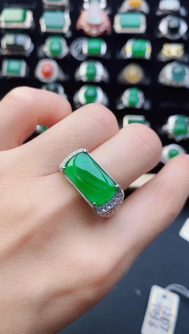 【闪购商品】翡翠戒指银S925镶嵌111111111