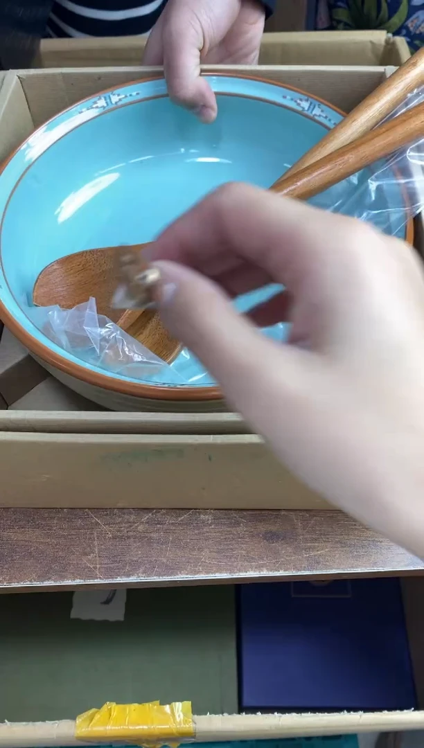 瓷片隆莲瓷器欢迎大家