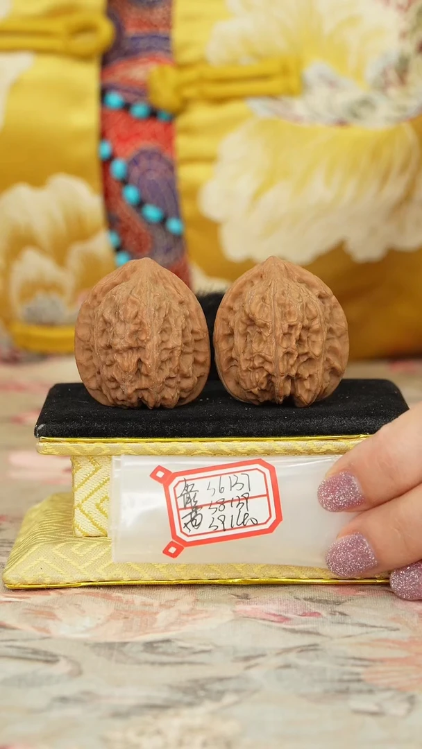 【闪购商品】文玩核桃把件赤龙鸡心