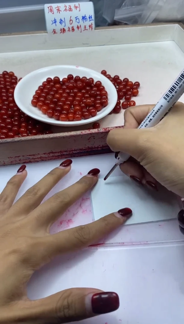 【闪购商品】南红玛瑙颈饰未镶嵌w2185满肉南红8mm*40颗