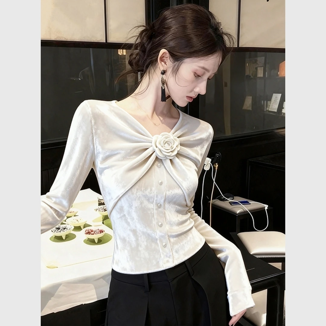 白色立体花朵丝绒上衣2025秋季绝美巨好看气质名媛修身打底上衣女