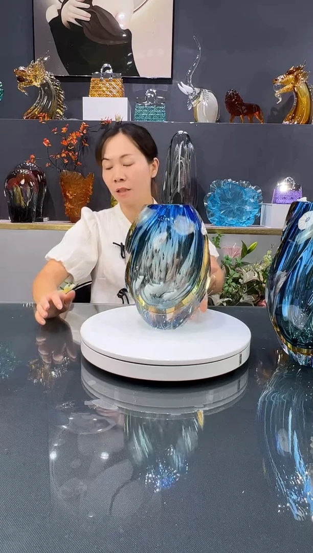 琉璃乐****y水晶琉璃花瓶1个   孤品