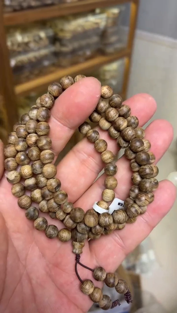 沉香手串 文莱圆珠长串0.7多样性发其一