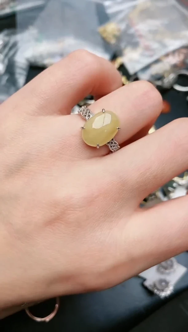 翡翠戒指银S925镶嵌....