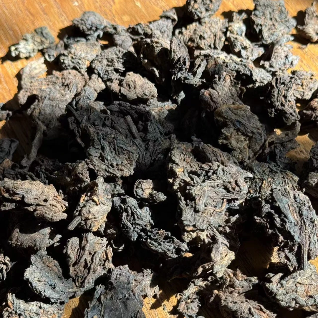 【2013年头春】 班章古树老茶头（熟茶） 100克/袋