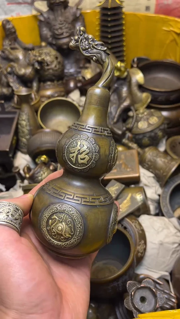 精美铜器，点击下单