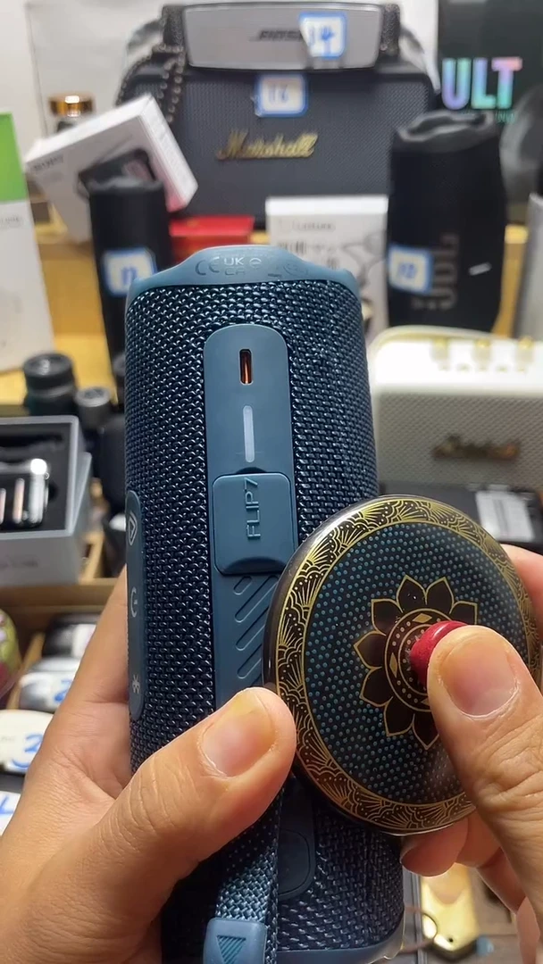 瓷片闪购商品 如图所示