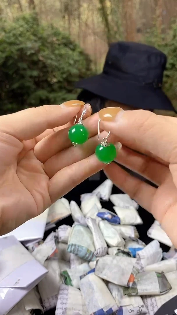 满色吊坠 所见即所得！！