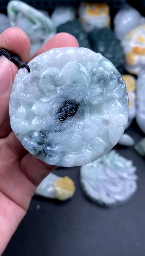 吊坠(不含链)未镶嵌翡翠1