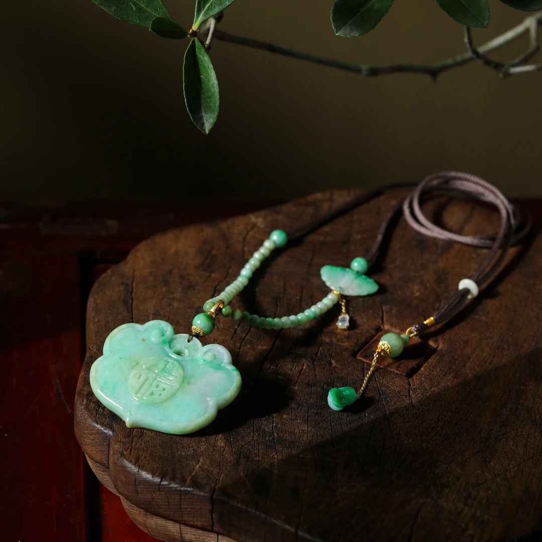 【意婵】天然高品老翡翠平安锁项链18K金-908894