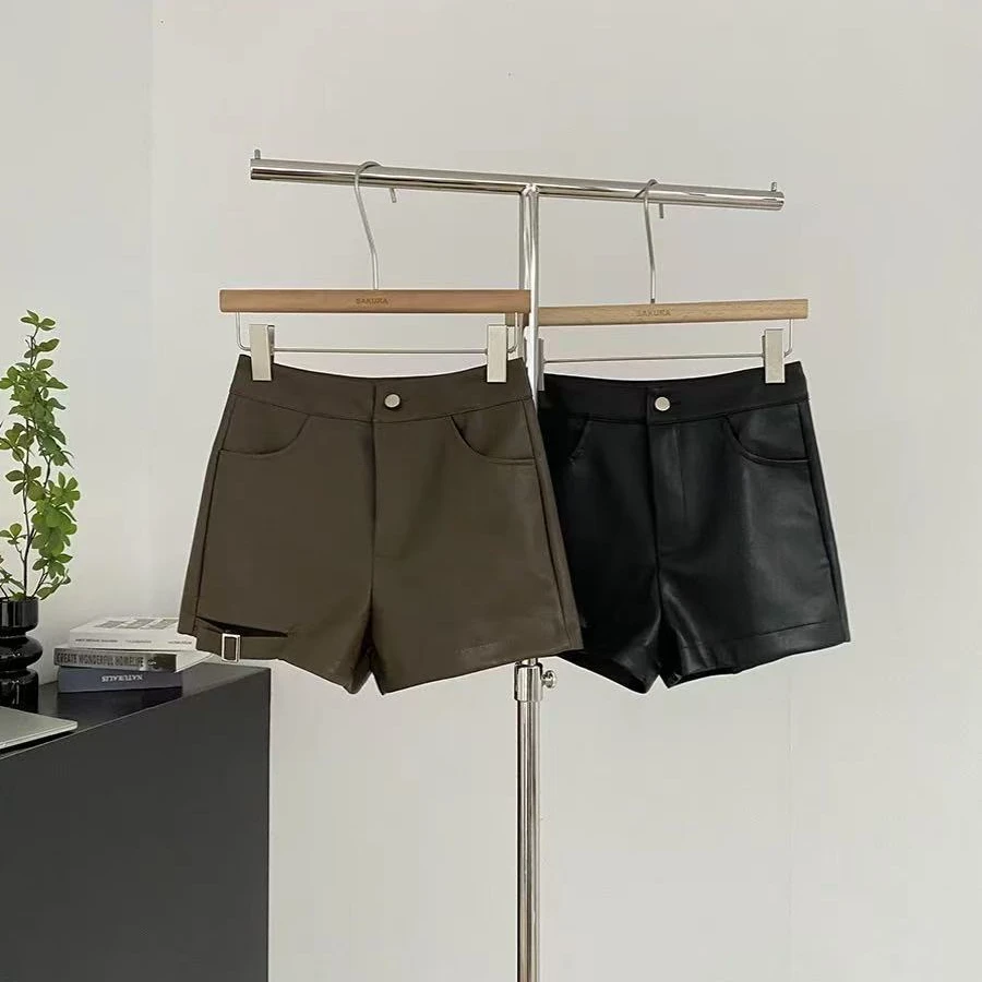 清7529百搭皮短裤