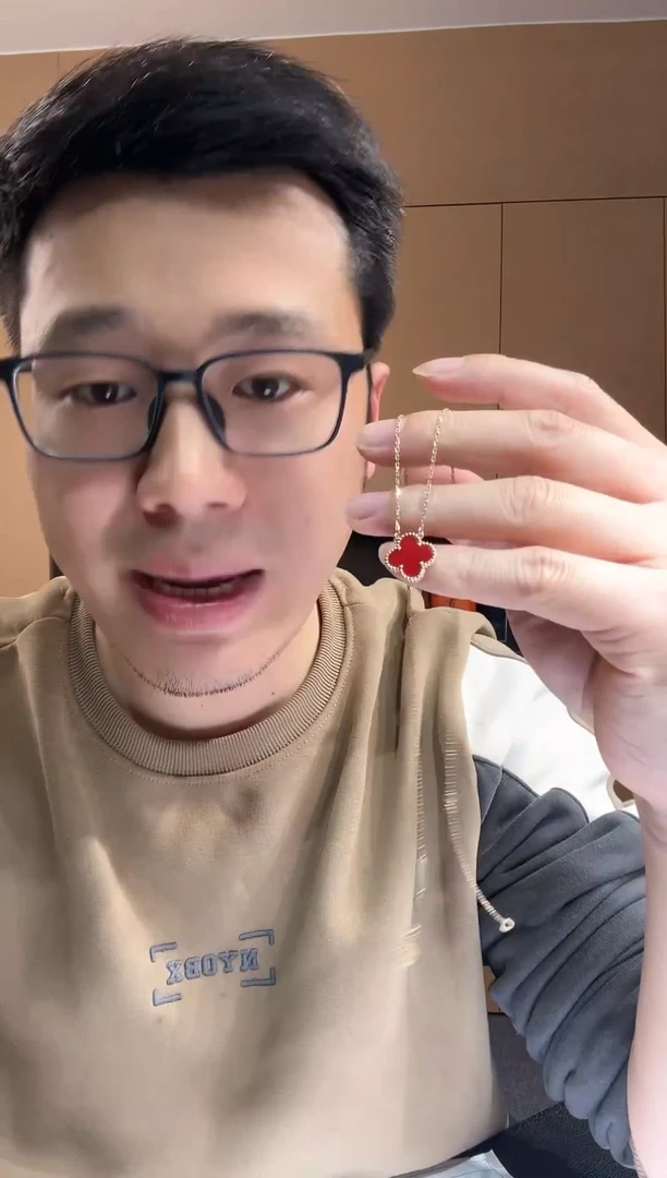 【闪购商品】玛瑙/玉髓套链18K金镶嵌红色k黄，四叶草套链GHJ25版