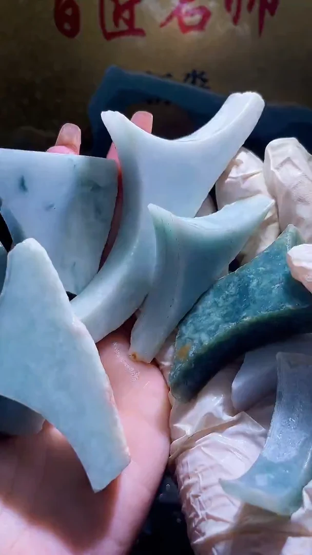 未镶嵌挂件翡翠小梦235