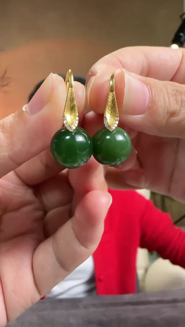 【闪购商品】和田玉耳钩18K金镶嵌18K金镶碧玉圆珠耳钩