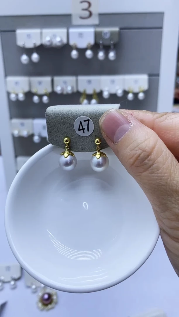 【闪购商品】淡水珍珠耳饰银S925镶嵌47