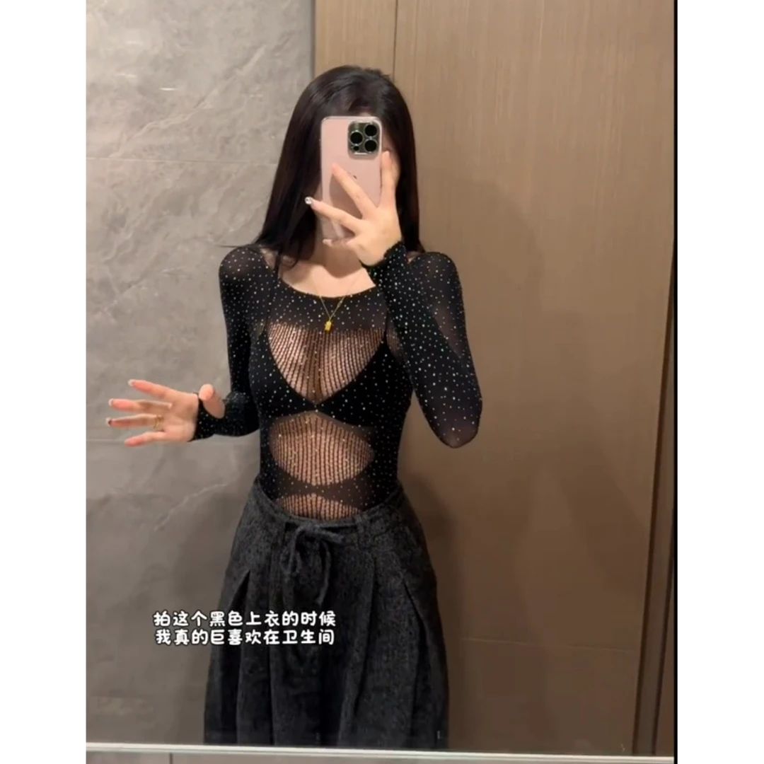 辣妹性感设计钉珠连体镂空微透上衣复古百搭高腰垂感拖地裤套装