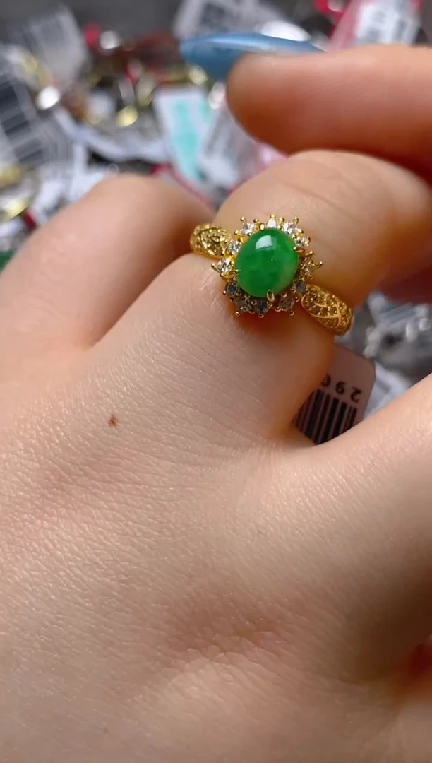 银S925镶嵌戒指翡翠百内无证书